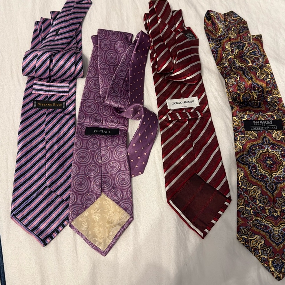 Lot of mens luxury authentic ties Stefano Ricci , Armani, Brioni